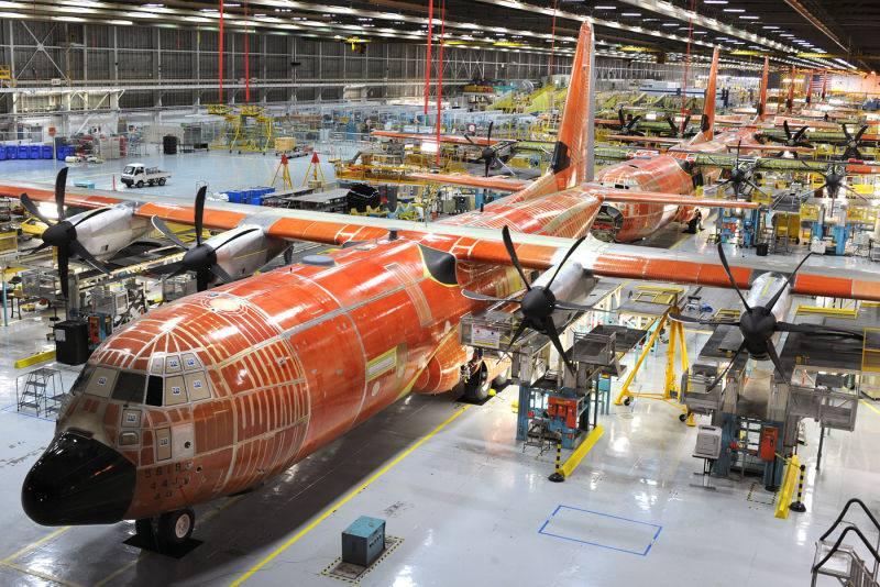 美國(guó)航空制造工業(yè)史上最牛的生產(chǎn)線 全程高科技給你看