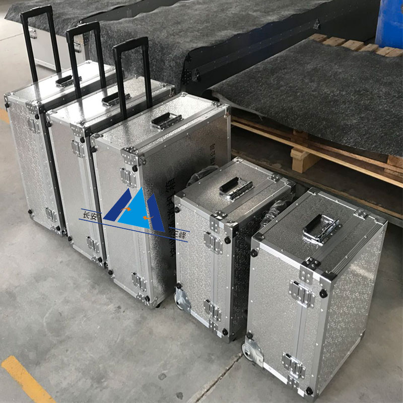 三峰包裝箱 專業(yè)鋁合金航空箱制造商，助力精密設(shè)備安全運(yùn)輸